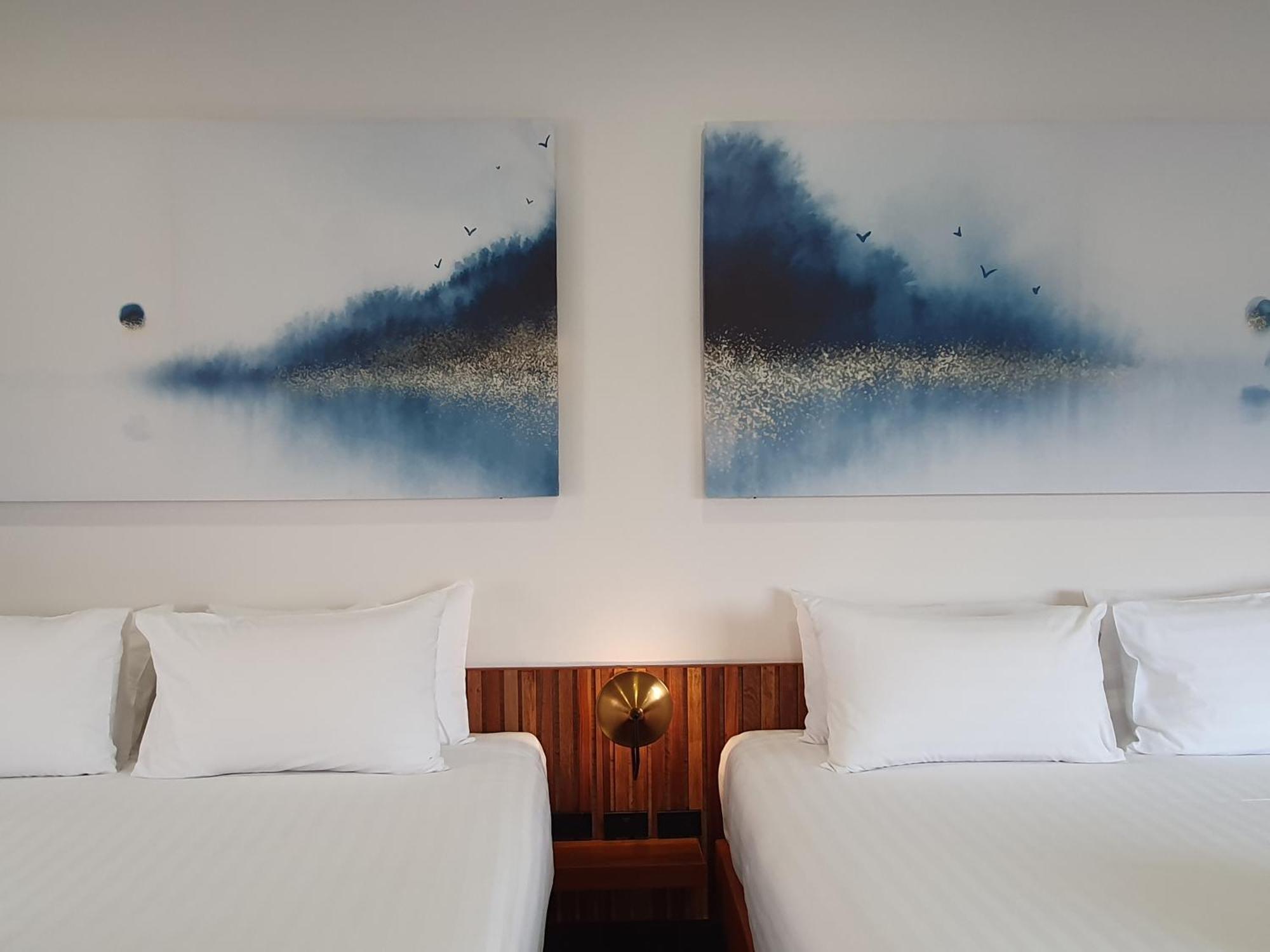The Sila Suites - Intrawarorot Chiang Mai Exterior photo